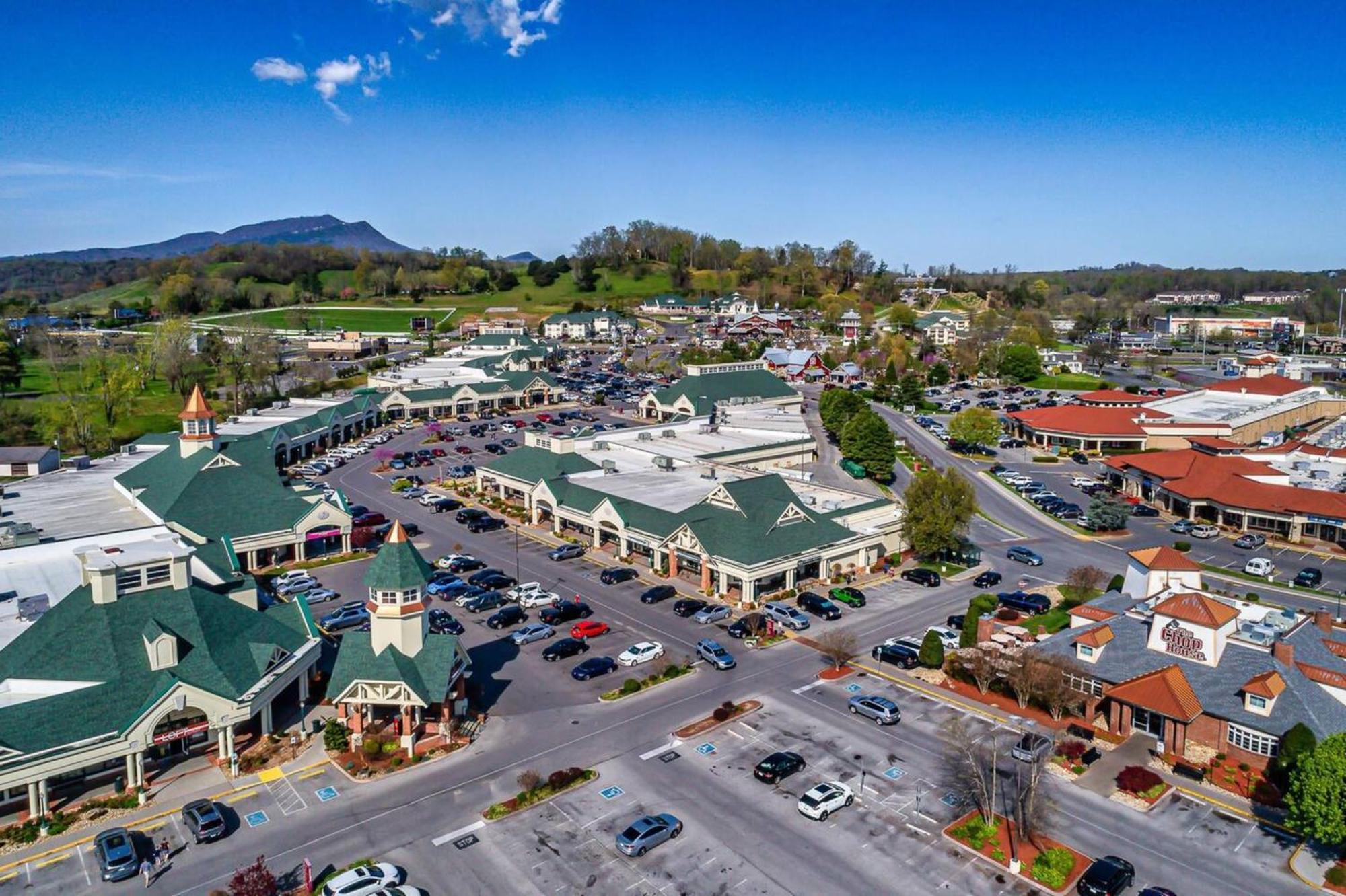 Views 1Br15Bath Pet-Friendly With Hot Tub & Bbq Pigeon Forge Ngoại thất bức ảnh