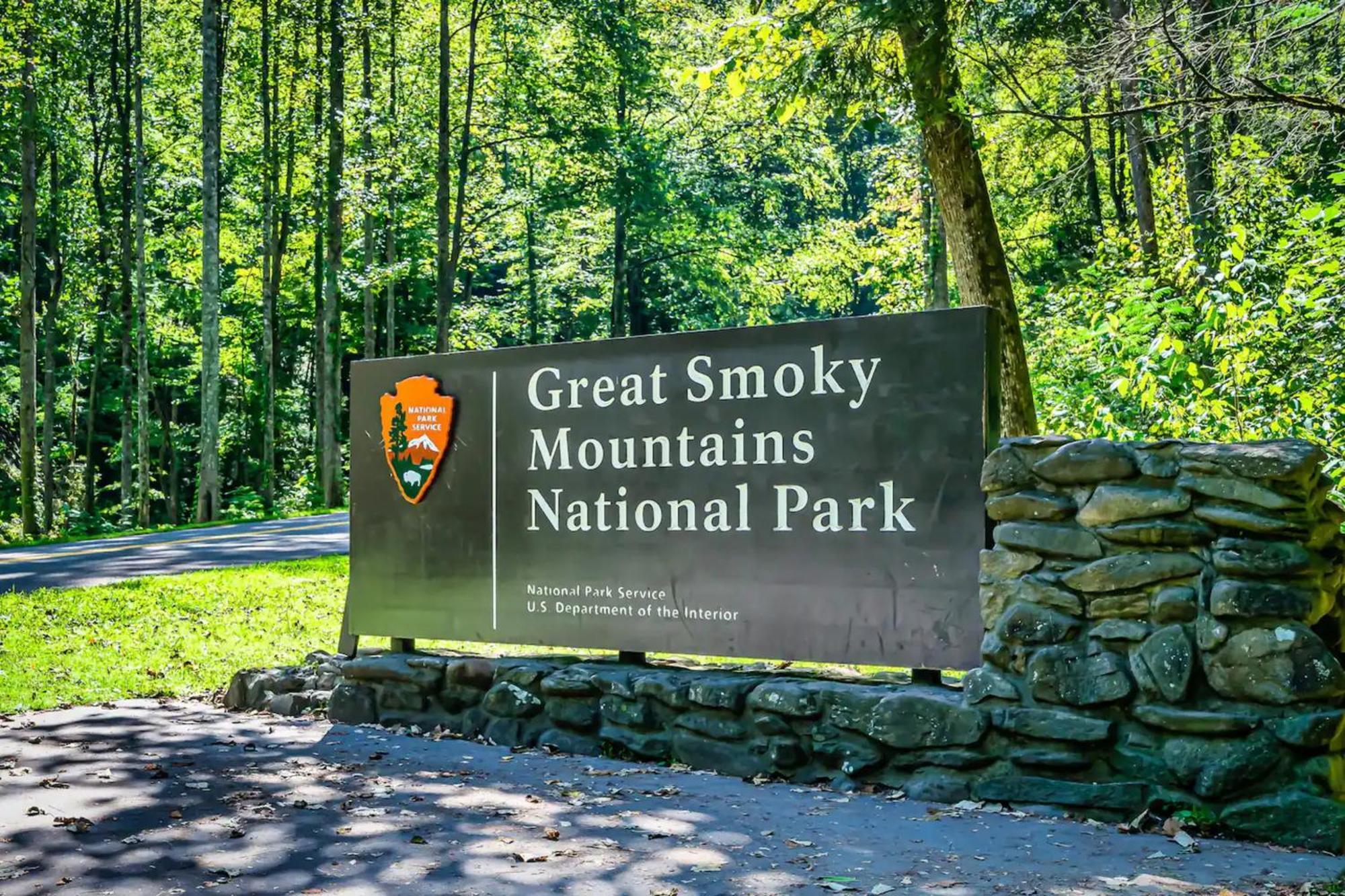 Views 1Br15Bath Pet-Friendly With Hot Tub & Bbq Pigeon Forge Ngoại thất bức ảnh